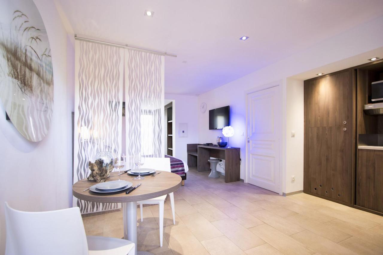 Studio Alon Ideal Pour Vos Vacances Ou Sejours Pros Saint-Cyr-sur-Mer Exterior photo